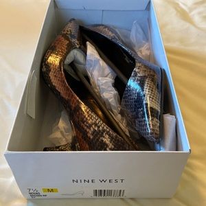 NEW Nine West Faux Snake Skin Pump